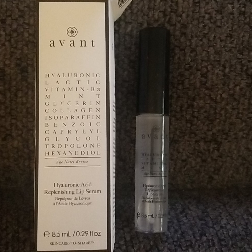 Avant lip serum
